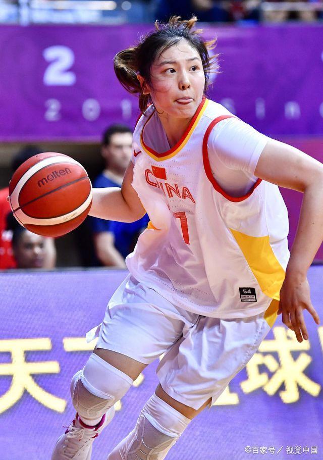 中国女篮夺得杭州亚运会冠军：金牌、庆祝和荣耀