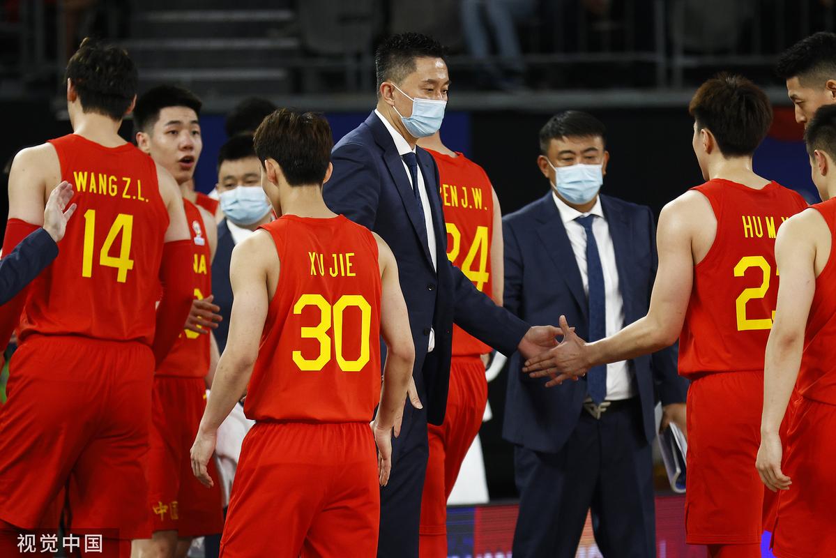 姚明对中国男篮20分大逆转的反思：揭示水货球员与教练责任