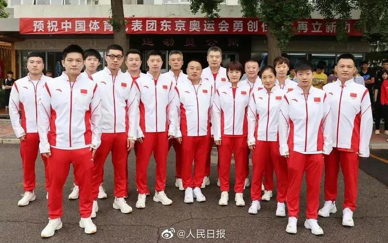 中国乒乓球队再次展现强大实力：跨国混双与推动世界乒乓球发展的见证