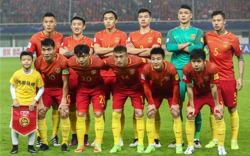 中国男足2-0胜越南：努力与遗憾并存，未来需更多细化