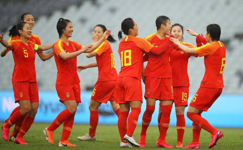 世界女足排名更新：美国居首，中国女子足球队力争佳绩