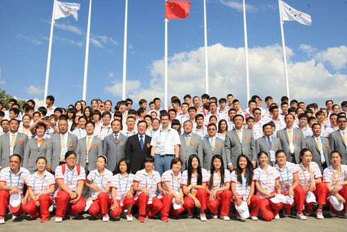 中国代表团在伦敦奥运会中的辉煌表现：实力与荣耀的象征