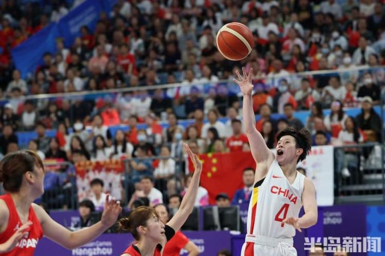 中国女篮卫冕亚运冠军，全场沸腾欢呼！