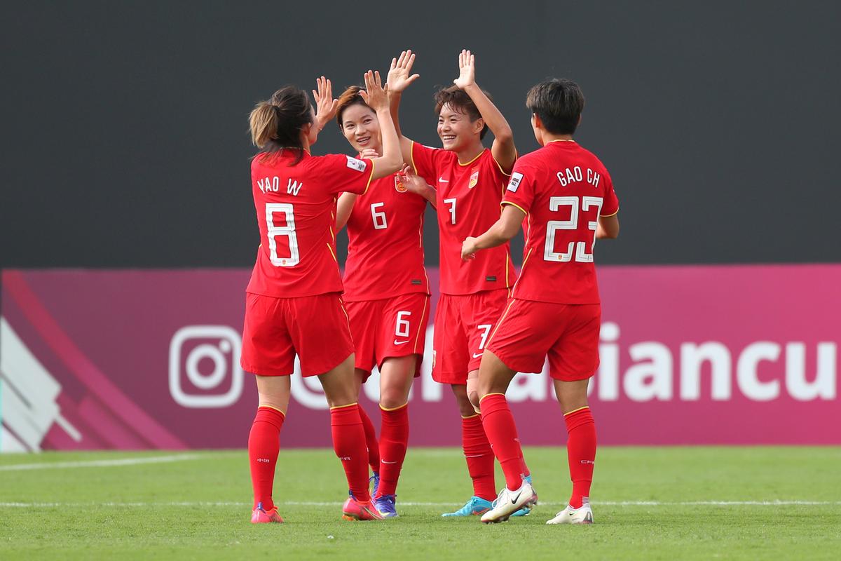 中国女足0-1不敌日本，无缘亚运会决赛，但精神可嘉！
