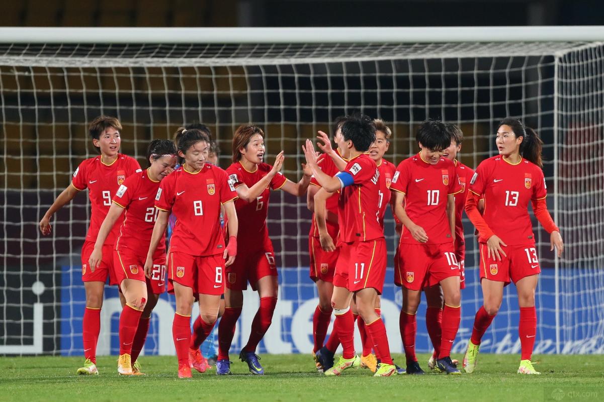 中国女足逆袭夺冠：一场惊心动魄的亚洲杯决赛