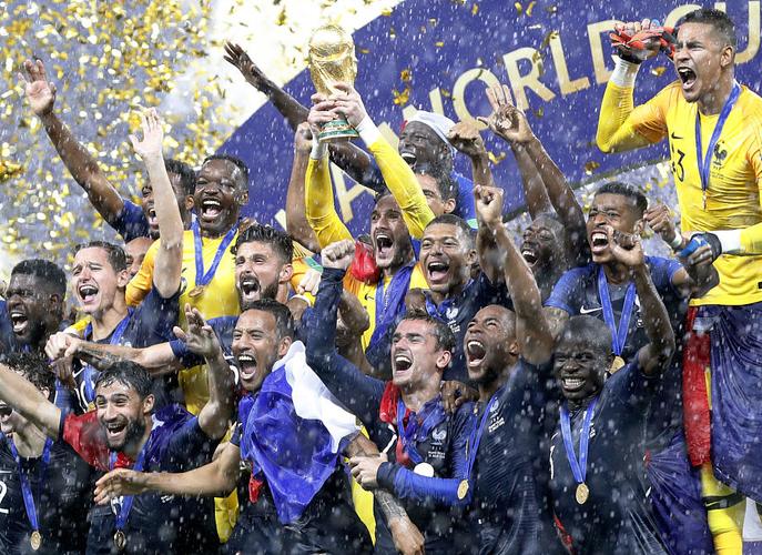 阿根廷与法国世界杯决赛对决：梅西与姆巴佩的冠军争夺战