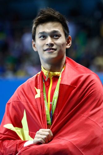 孙杨在全国游泳冠军赛男子200米自由泳中轻松夺冠