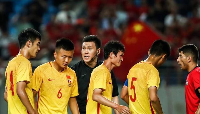 U20男足亚洲杯四强揭晓：日本胜约旦，中国队表现出色