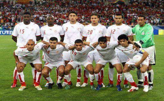 卡塔尔世界杯：法国对决突尼斯，卫冕冠军能否打破魔咒？