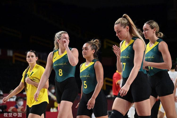 女篮亚洲杯季军争夺战：韩国女篮与澳大利亚女篮的激烈对战
