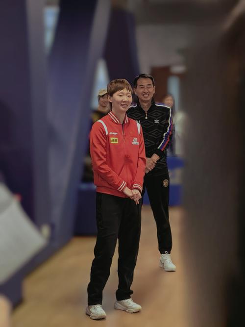 乒乓女神王曼昱：158cm的身高不是障碍，技术、心理和身体素质成就卓越