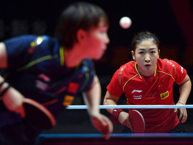 刘诗雯：中国乒乓球队的耀眼之星