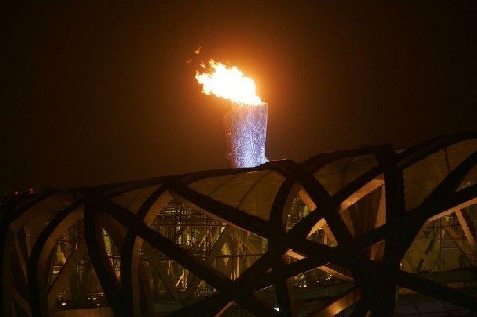 北京奥运会圣火熄灭方式揭秘：遥控电动调节阀技术助力火焰缓缓熄灭