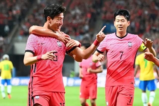 亚洲足球之光：韩国足球的卓越与传承