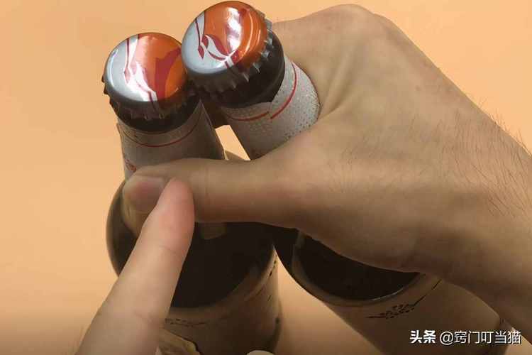 轻松掌握：不用开瓶器也能开启啤酒瓶的几种方法