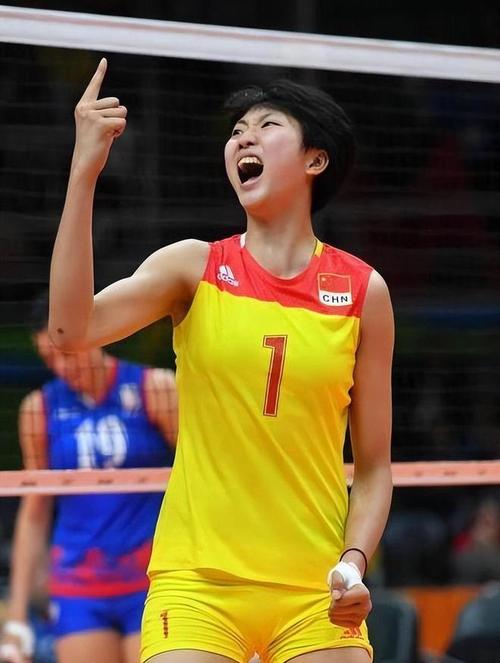 奥运女排比赛：中国女排的荣耀之战，央视全程直播