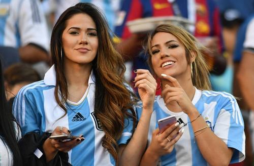 阿根廷战胜意大利夺得欧美杯冠军，梅西助攻劳塔罗破门