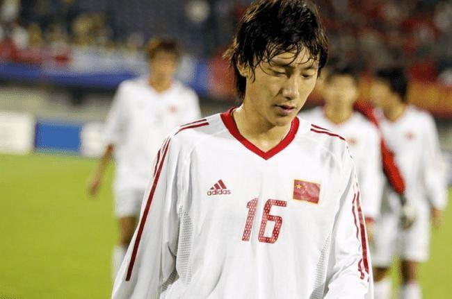 中国足球队归化球员有哪几个人?中国的归化球员都有谁?