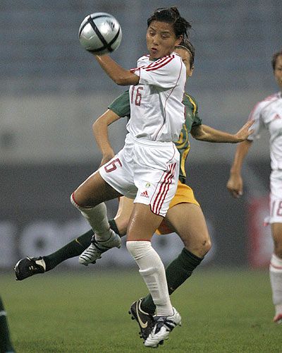2000年悉尼奥运会女足比赛结果：挪威队加时胜美国队夺金