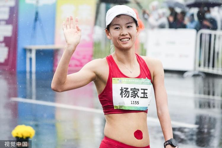 切阳什姐：竞走赛场的耀眼明星，从银牌到金牌的传奇之路