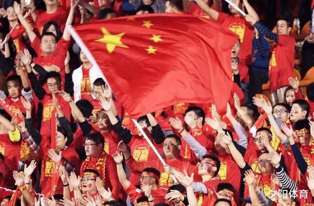 国足52人集训名单揭晓：强阵出击，期待亚洲赛场真实水平展现