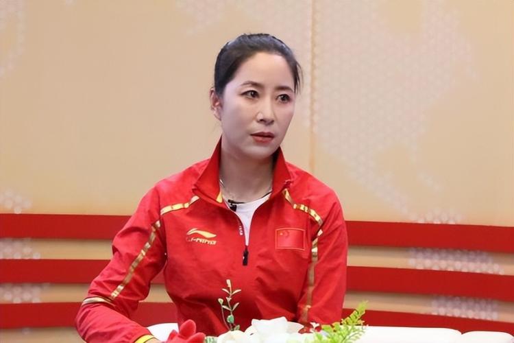 王丽萍竞走夺冠背后的争议与反思：体育精神的坚守与挑战